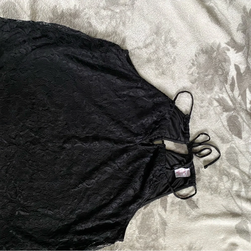 No Boundaries Black Lace Keyhole Blouse xxl lined - Picture 3 of 5